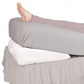 1430546661 wedge pillow for leg elevation